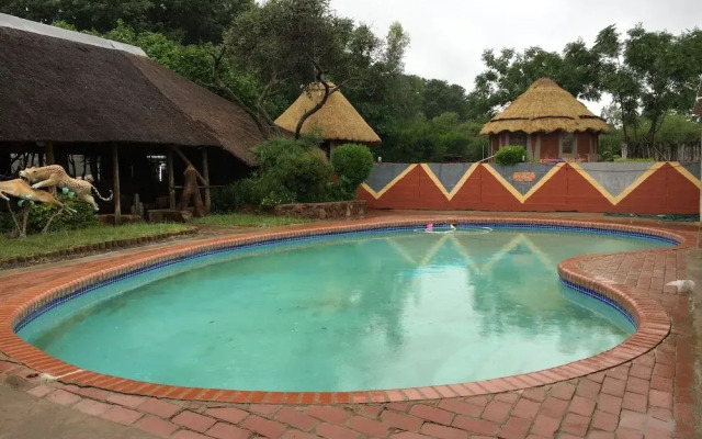 Kgogomodumo Lodge