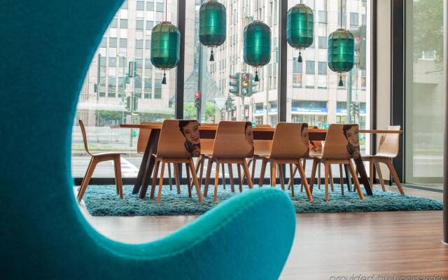 Motel One Düsseldorf - Hauptbahnhof