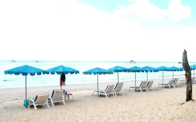 Ruan Mai Naiyang Beach Resort