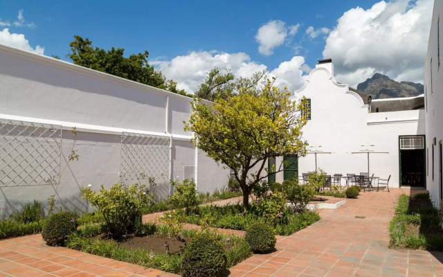 Protea Hotel by Marriott Cape Town Mowbray