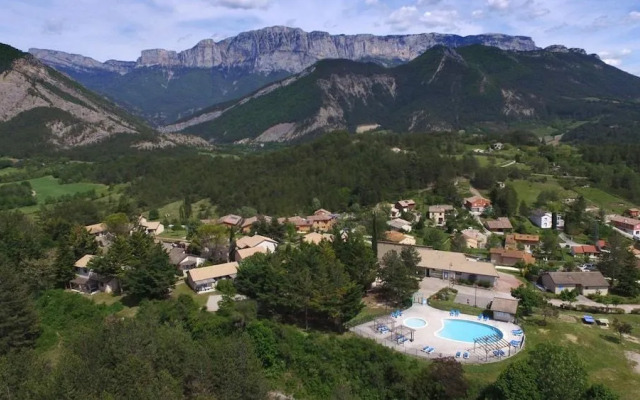 VVF Château sur la Vienne Lac de Vassivière, Nedde