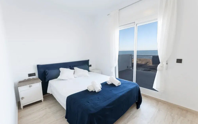 La Mar De Olas in Val Ncia