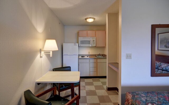 InTown Suites Extended Stay Dallas TX - Plano