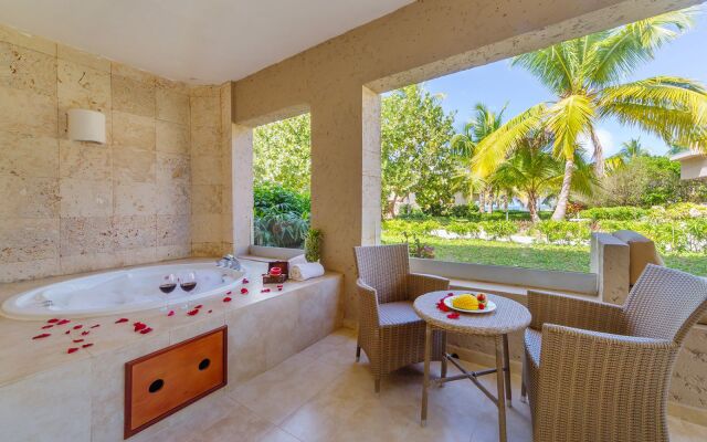 Le Sivory Punta Cana By PortBlue Boutique