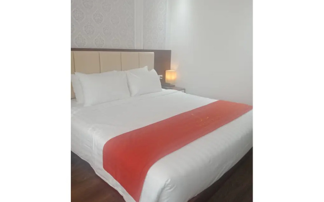 Luckful Hotel