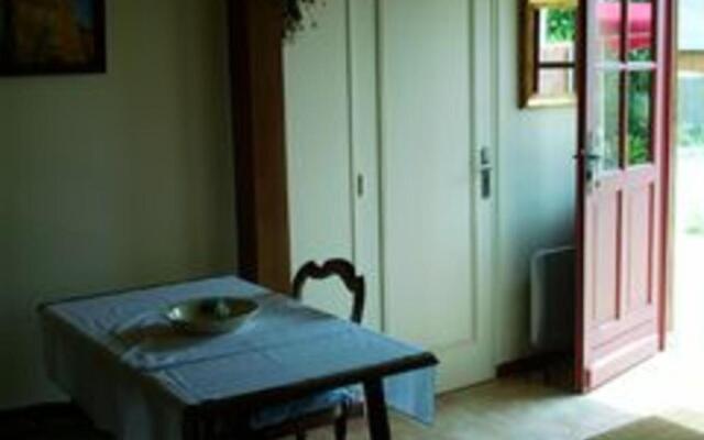 Gîte Neung-sur-Beuvron, 2 pièces, 2 personnes - FR-1-491-85