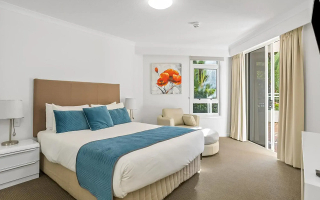 ULTIQA Burleigh Mediterranean Resort