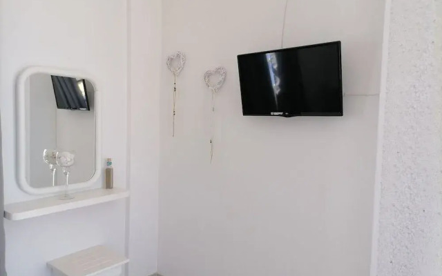 Paros King Luxury Apartments