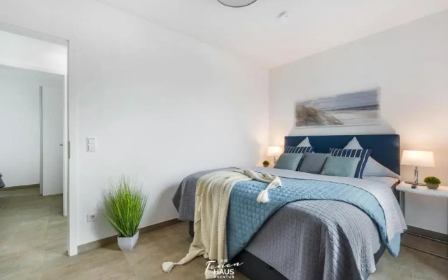 Dock 76 Bridge - Penthouse