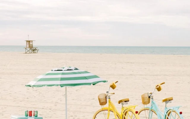 O'Neill Buyout by AvantStay | Sleeps 18! Modern Beach Getaway | Newly Renovated!