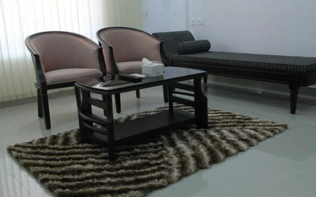 Chandana Inn