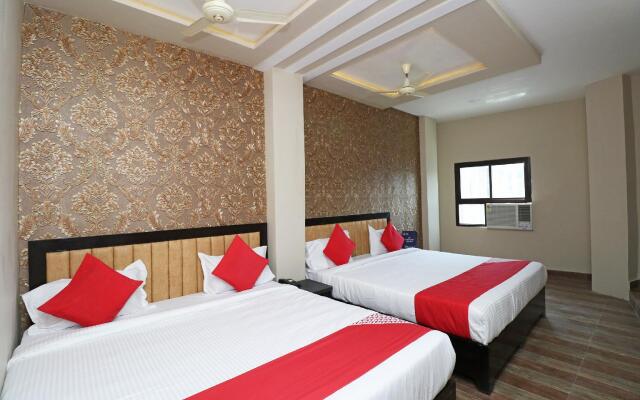 Collection O 23139 Natraj Inn