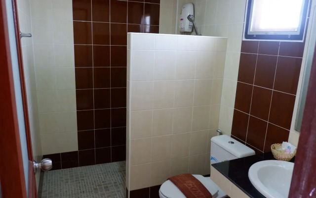 Rai Lam Poo Farm and Camping Resort