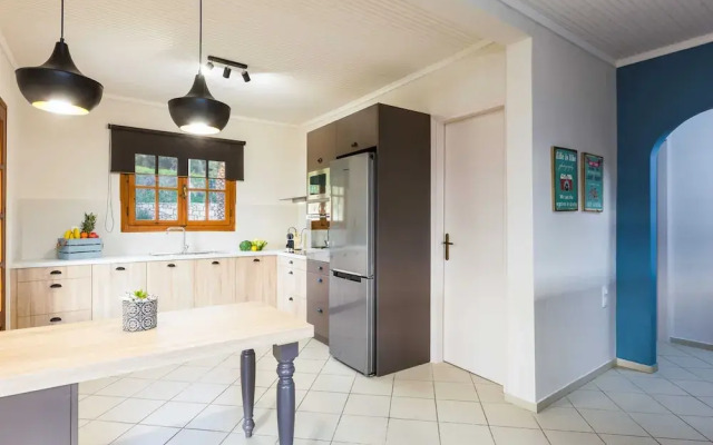 2 Villas Complex, Private Pool, Ideal for Groups!