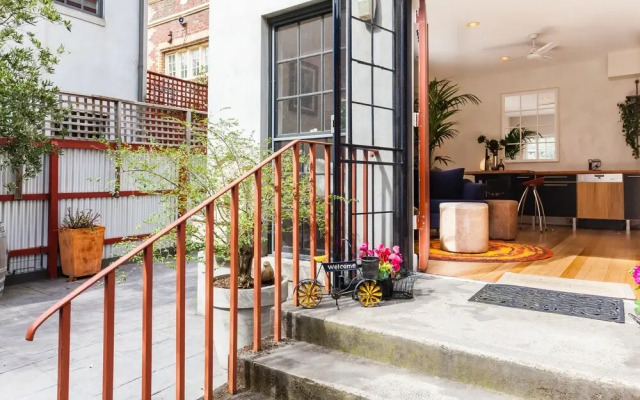 VERA, 1BDR South Melbourne Apartment