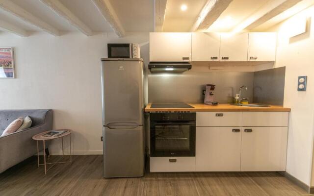 Confortable 2 Pieces Au Cœur du Centre Historique