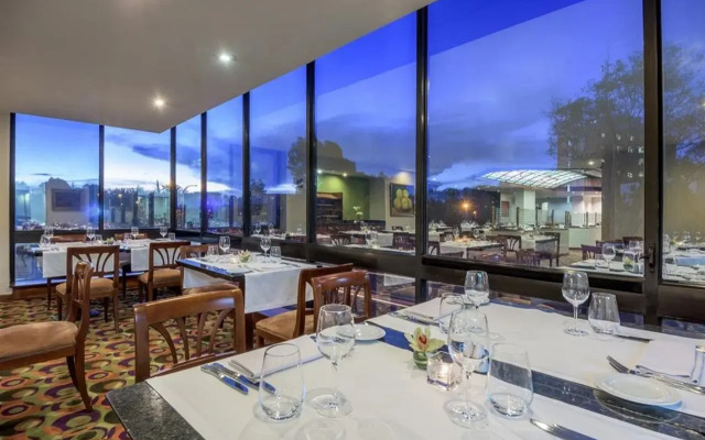 NH Collection Bogotá WTC Royal