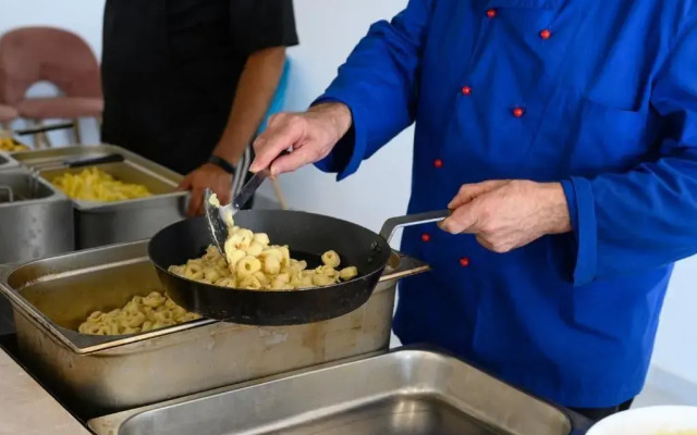 Ninos Grand Beach Hotel & Resort