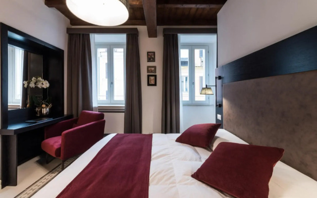 Panisperna Apartment 4