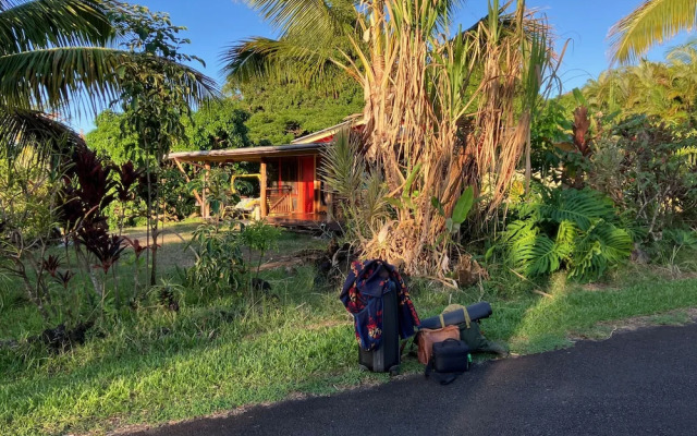 Sweet Spot Stay - Tikis and Treetops