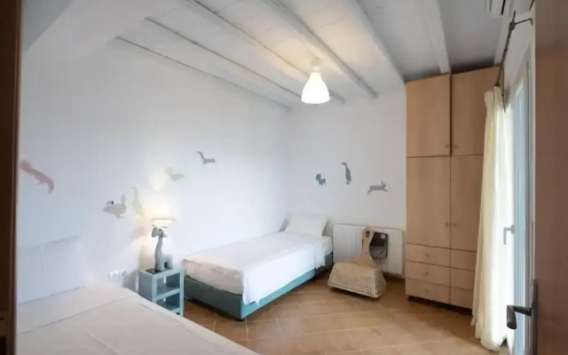 Dreamscape 3-Bedroom Mykonos Hideaway