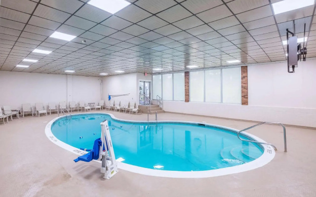 Quality Inn & Suites