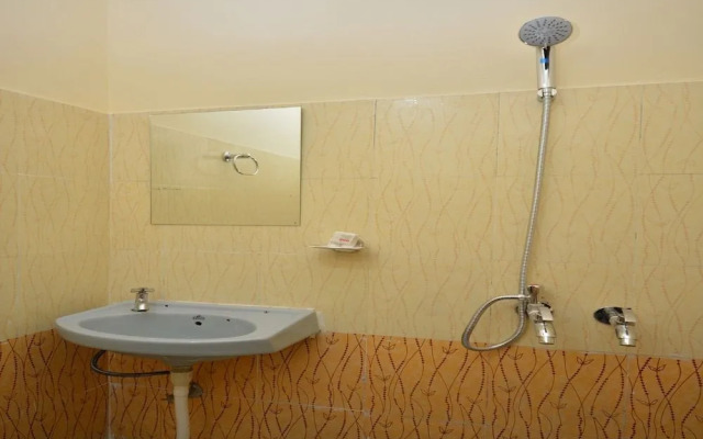 Jass Stays By OYO Rooms