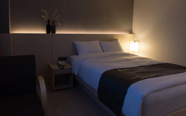 New Donghae Hotel