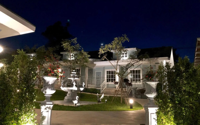Little Cottage