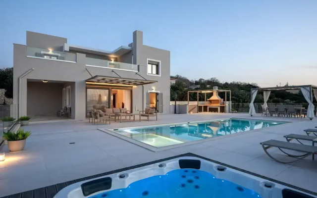 Villa Atyfia - With Private Pool