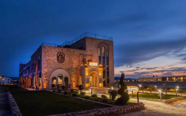 Kapadokya ByHan Otel