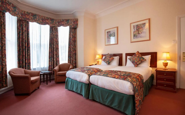 Ashley Hotel