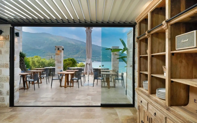 Essentia Luxury