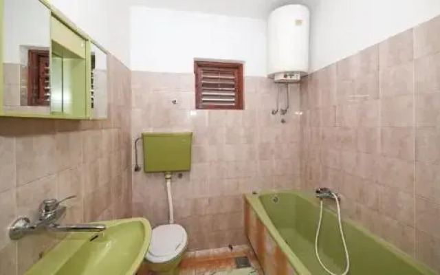 Apartment Andela