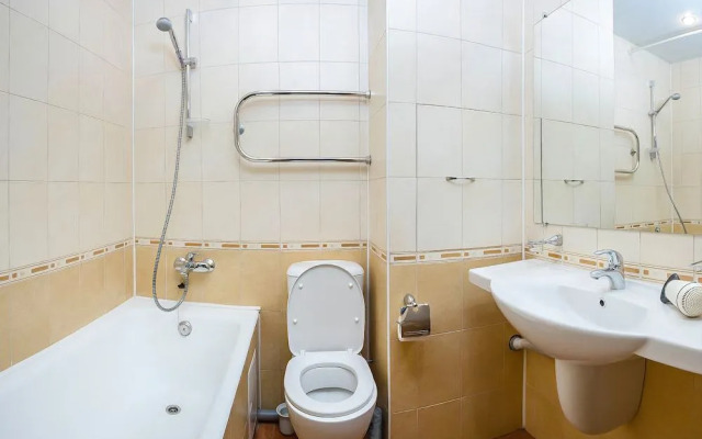 Khoroshevskaya Living Quarters