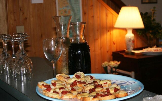 The Cove Bed & Breakfast