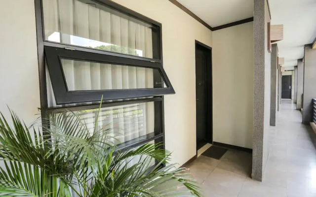 RedDoorz Plus near Farmhouse Lembang