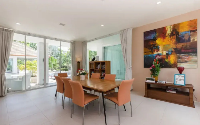 Unique Pool Villa with 5 Bedrooms and Sea View (PM-C1)
