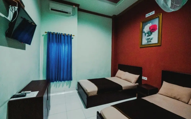 Hotel Mega Dana