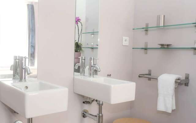 House With 6 Bedrooms In Avignon