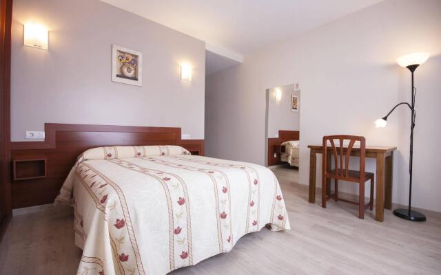 U-Hotel Dario Lugo