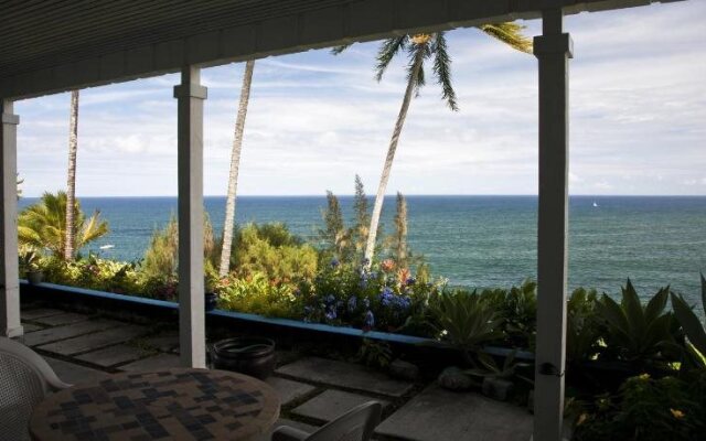 Hale Kai Hawaii Bed & Breakfast
