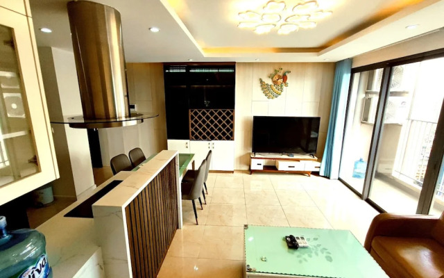 Luna's House in Vinhomes D'Capitale