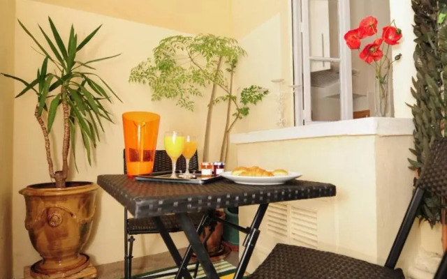 Studio 53 five stars holiday house