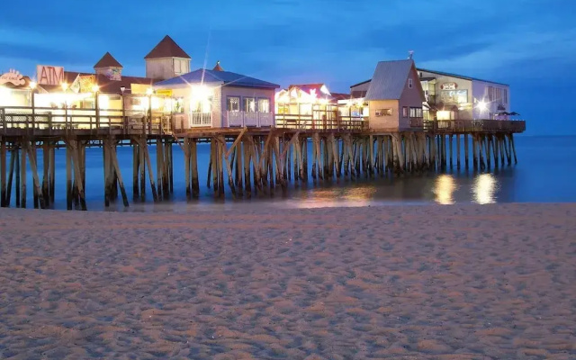Atlantic Birches Inn