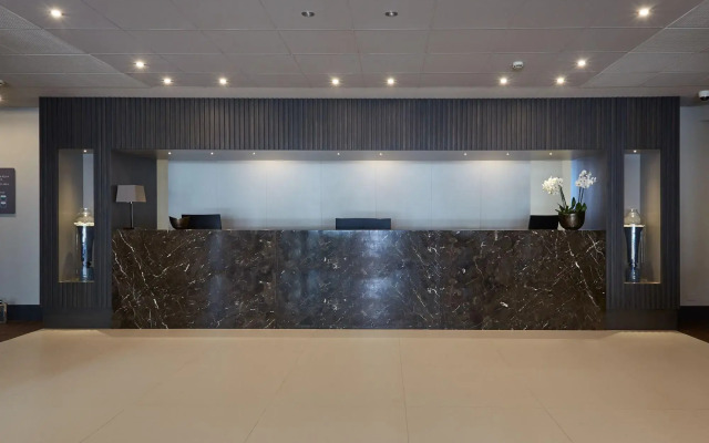 Dc Hotel International