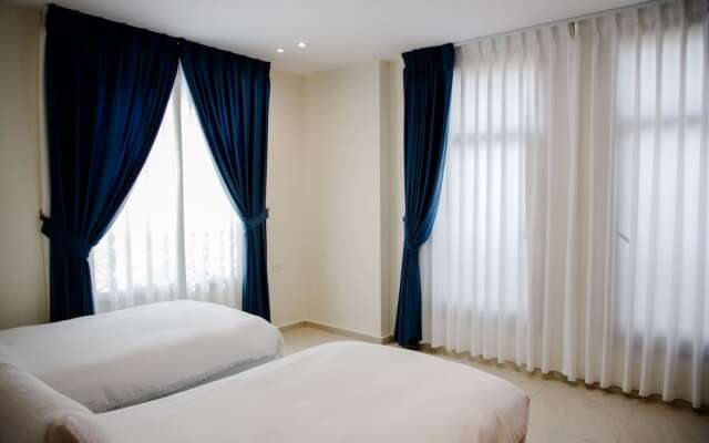 Al-Istiklal Suites