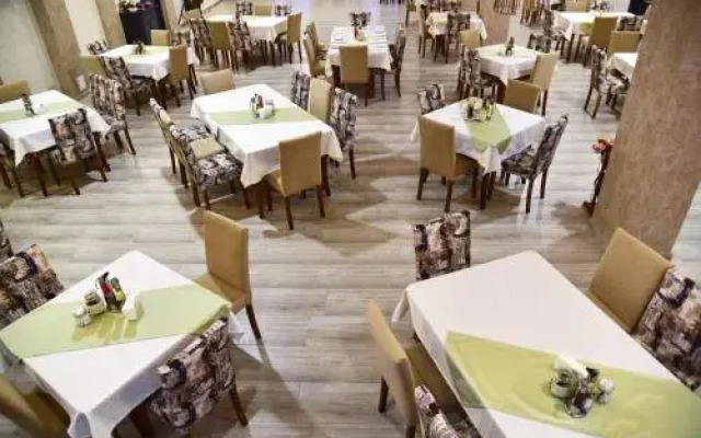 Hesteya Hotel