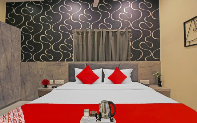 OYO 70200 Avenue Inn