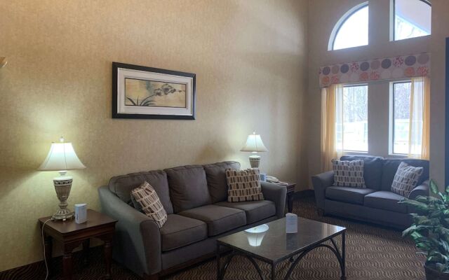 Super 8 By Wyndham Liverpool/Clay/Syracuse Area